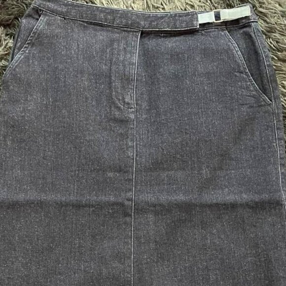 Dark Wash Denim Midi Skirt With Front Pockets - Picture 2 of 3
